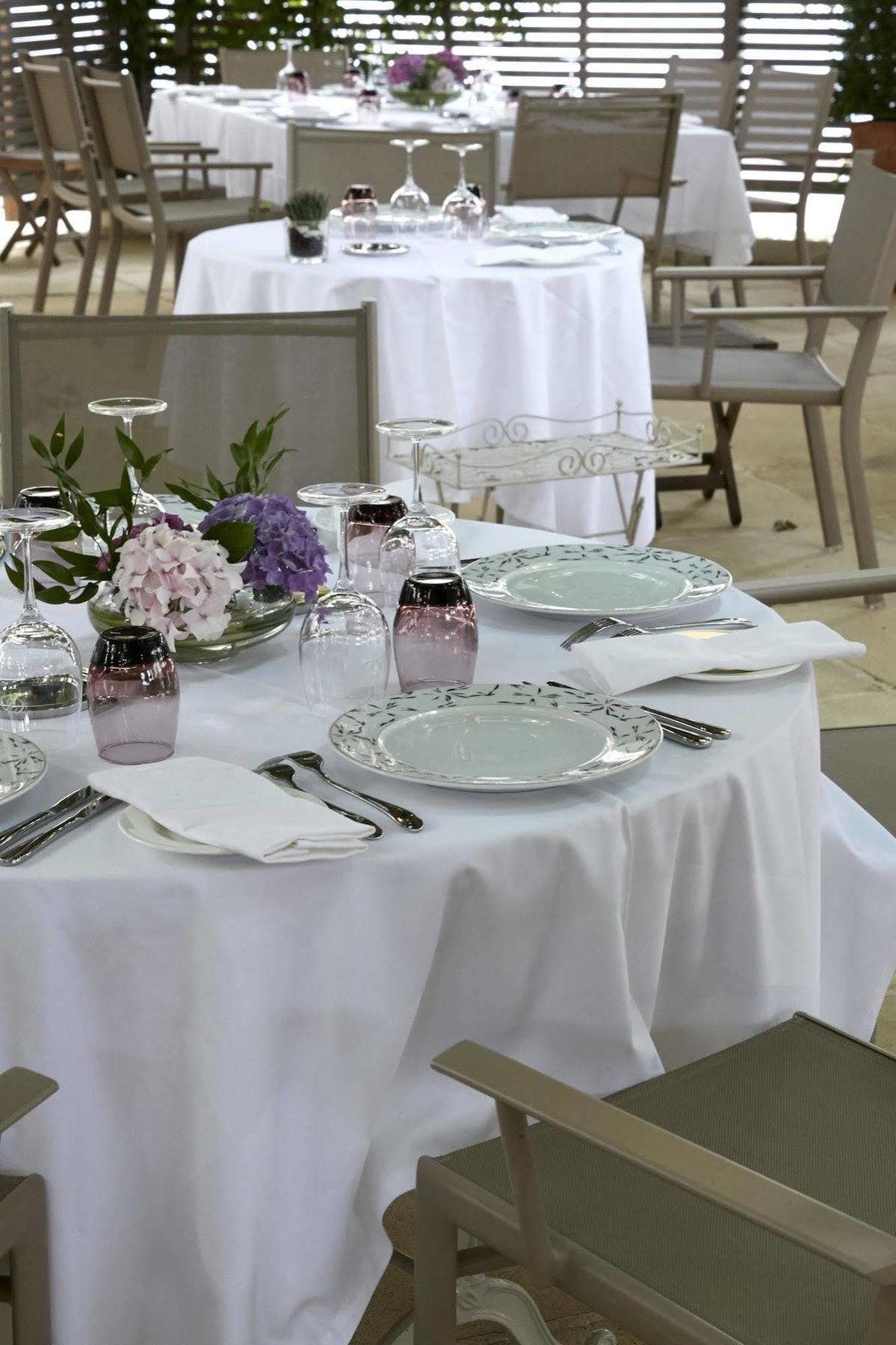 Logis Hotel - Restaurant Maison Claude Darroze Langon  Kültér fotó